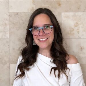 Meet your Posher, Roslyn